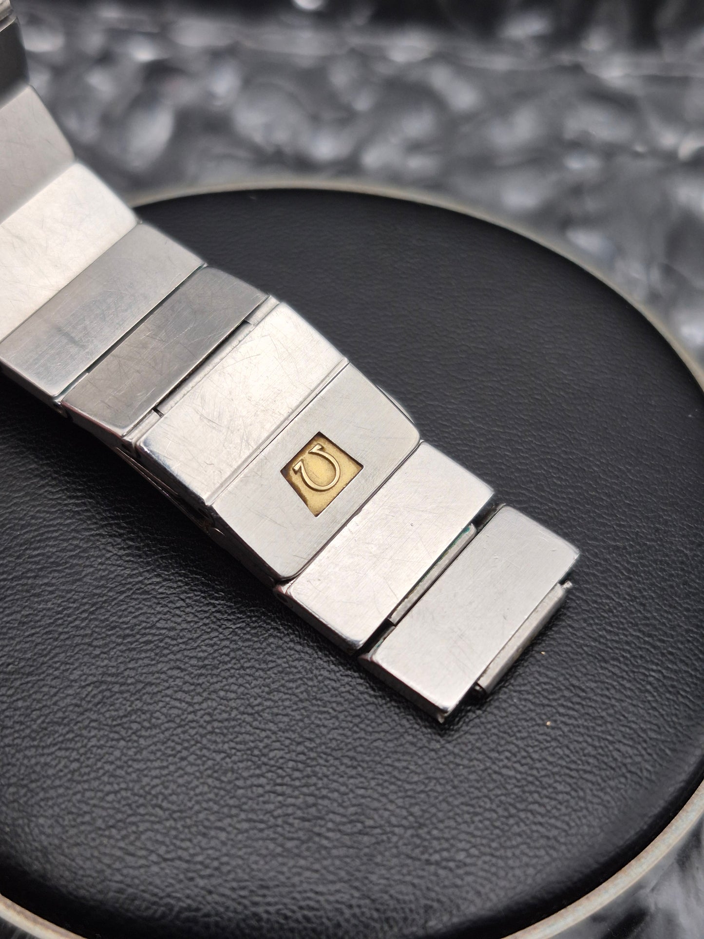 Omega Constellation Ref. 195.0003 Cal. 1330 Two Tone Quartz