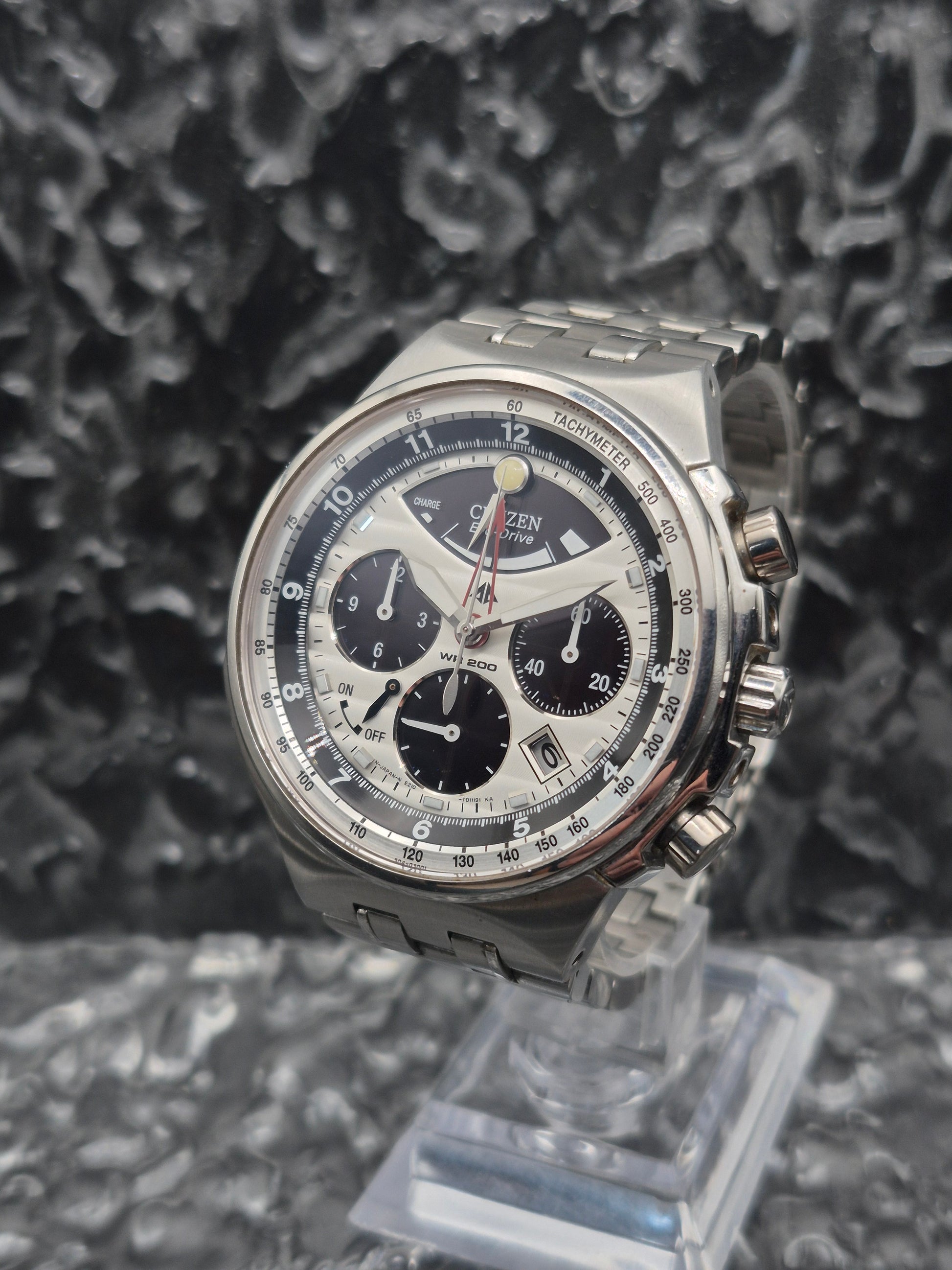 Citizen Promaster Panda Chronograph Eco-Drive E210-T007686 - Red Robin Watches