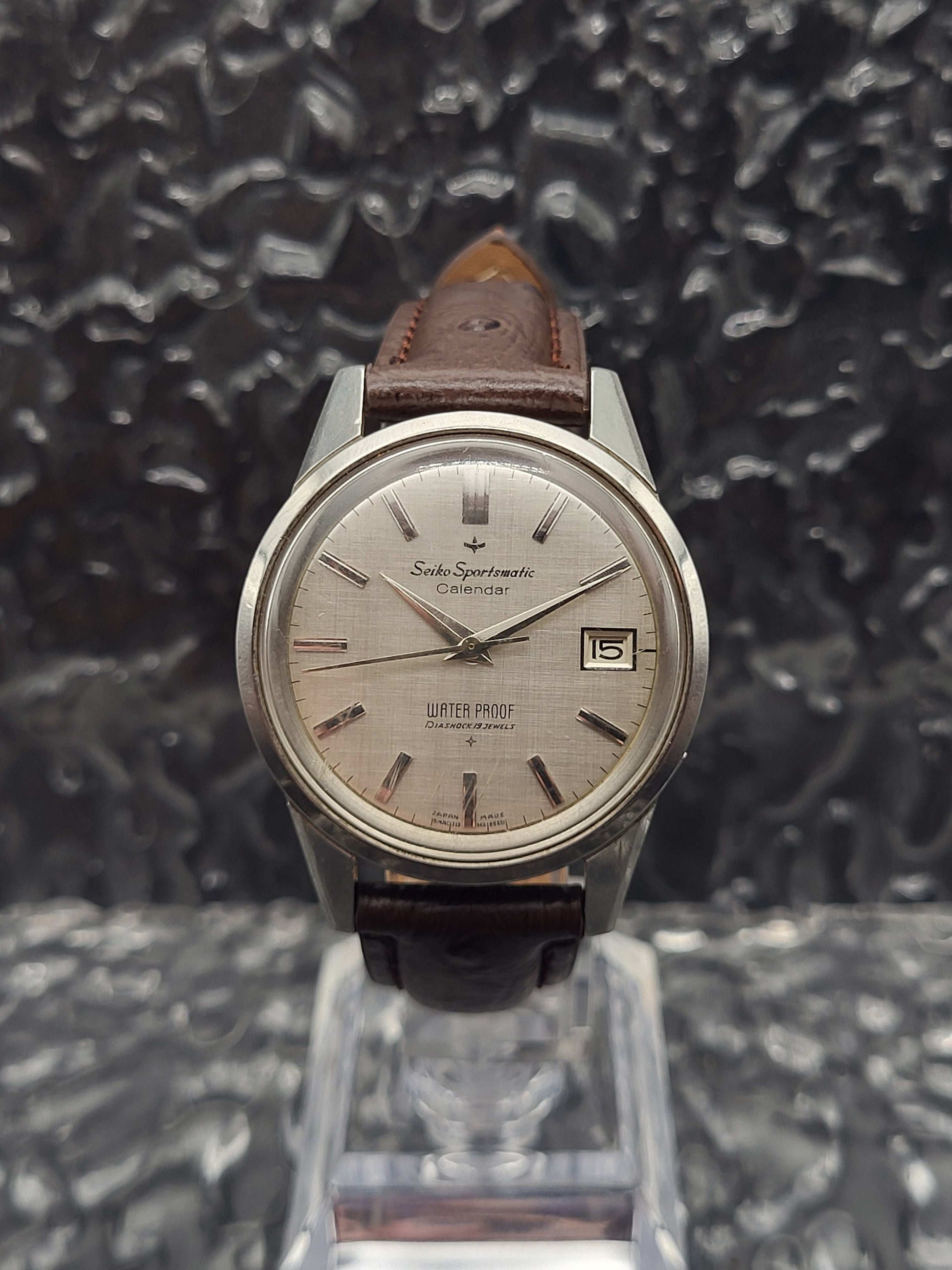 Seiko Sportsmatic Calendar - Ref. J13057 - Linen Wijzerplaat