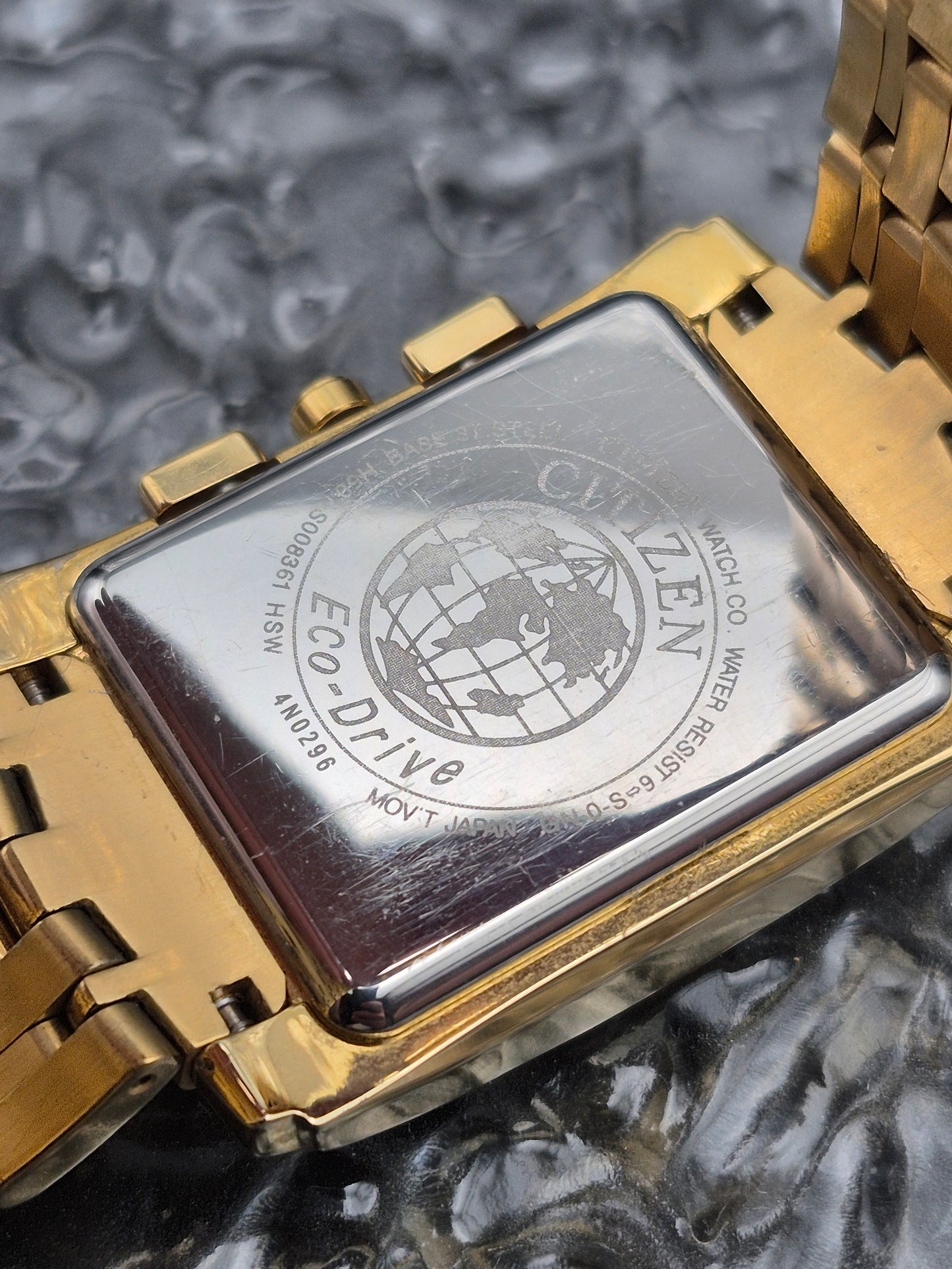 Citizen Tank Chronograph Eco-Drive Ref. AT0012-64A Gold Tone