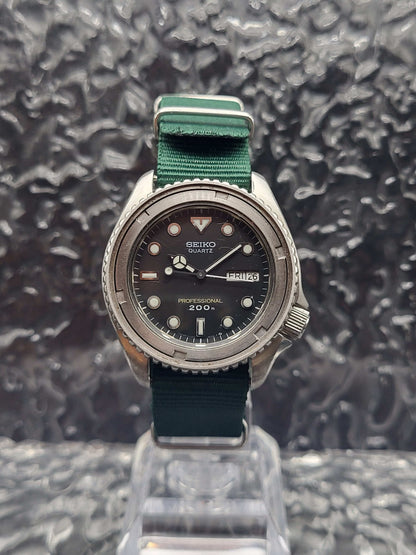 Seiko Professional Duiker - Ref. 6458-6020 - Quartz - 200M