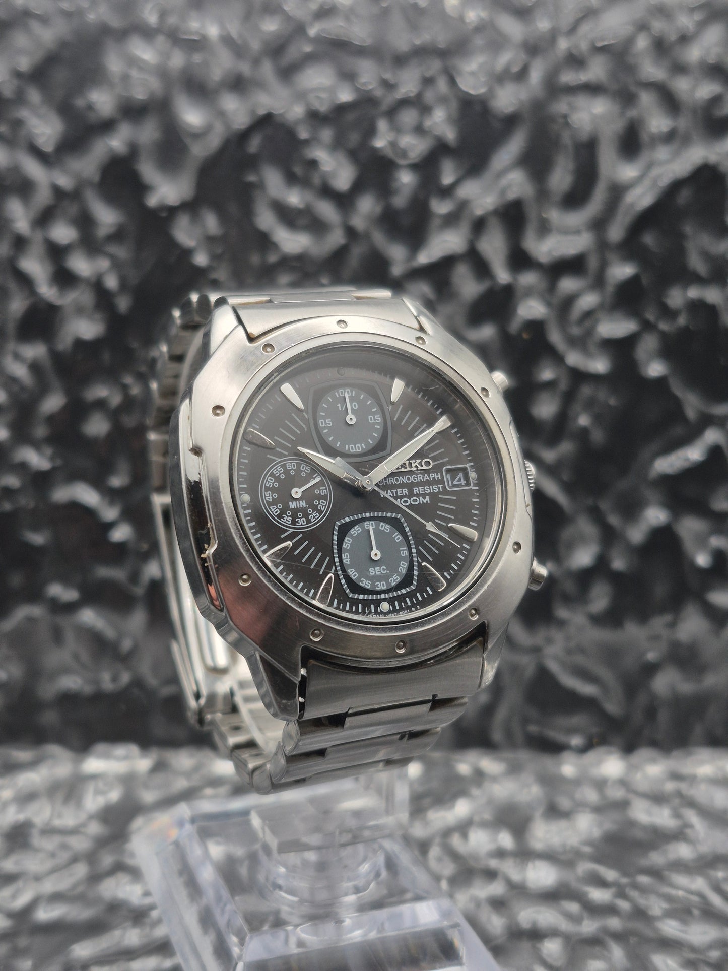 Seiko Quartz Chronograph Ref. V657-9060 Black Dial Men's Vintage