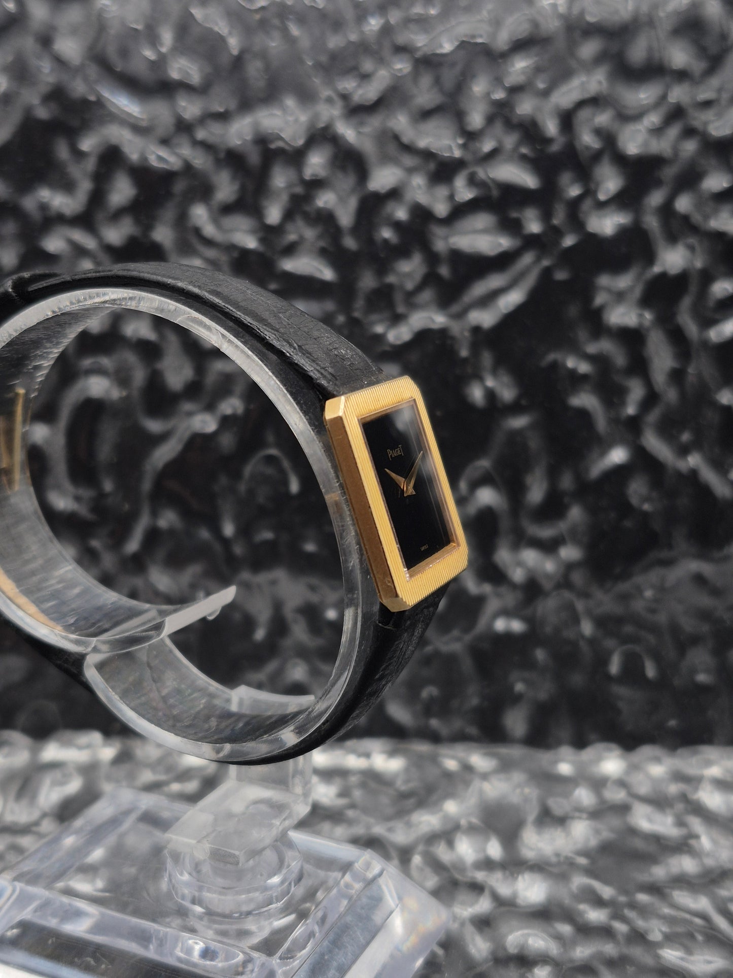 Piaget Protocole Onyx Black Dial Ref. 4154 Solid Gold - Original Buckle - Red Robin Watches