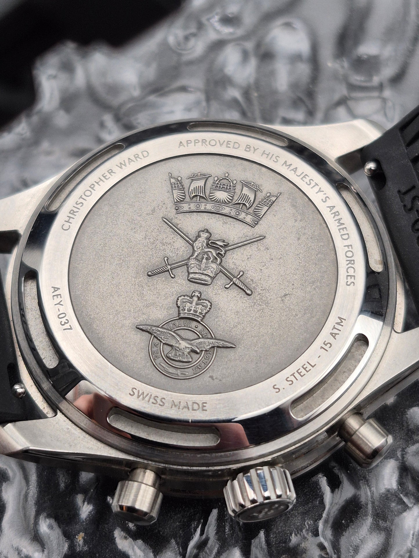 Christopher Ward C63 Valour Full Set Ref. AEY-037 - 39mm Military Collection