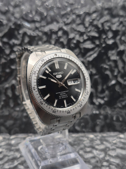 Seiko 5 Sports 'Gene Kranz' Ref. SRPL93K1 4R36-18F0 Limited Edition Full Set