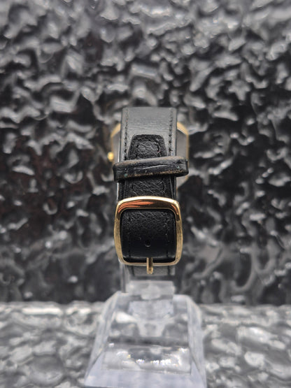 Omega De Ville Ref. 191.0192 Gold Tone Cal. 1417 - With Box And Original Buckle Quartz Square