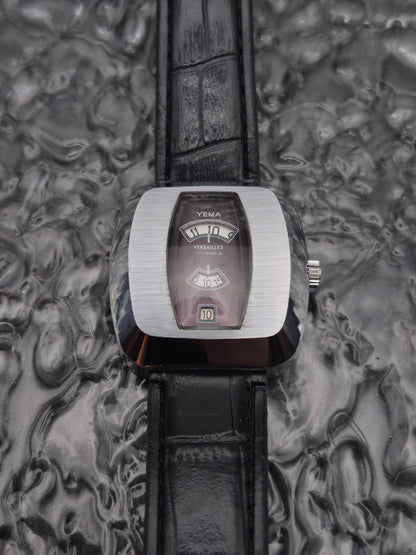 Yema Versailles Jump Hour - Manual Wound Cherry Red Dial - Oversized