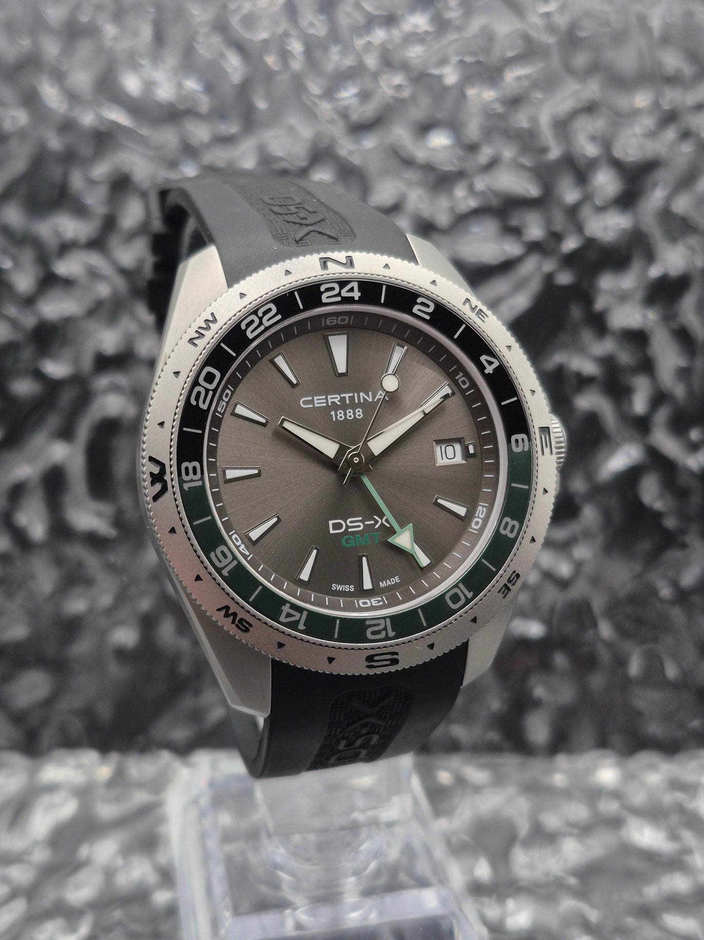 Certina DS-X GMT Ref. C047452A Full Set Quartz Green Bezel - As New! - Red Robin Watches