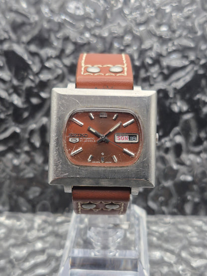 Seiko 5 Automatic Ref. 6119-5401 Orange Dial Vintage TV Case