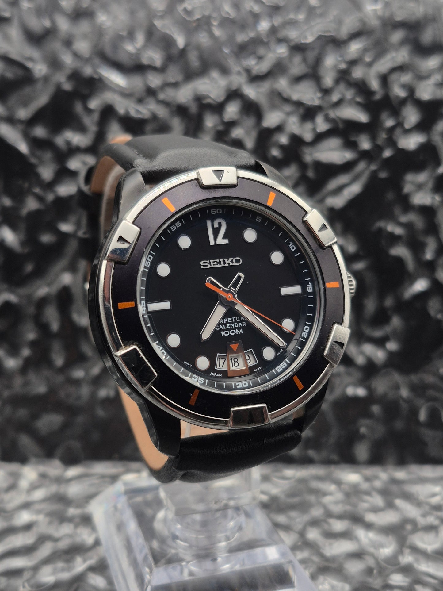 Seiko Perpetual Calendar Ref. 6A32-00M0 Black Dial