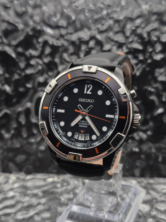 Seiko Perpetual Calendar Ref. 6A32-00M0 Black Dial