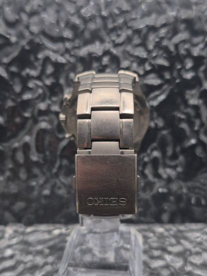 Seiko Titanium Chronograph Ref. 7T92-0ED0 Quartz Men's Watch