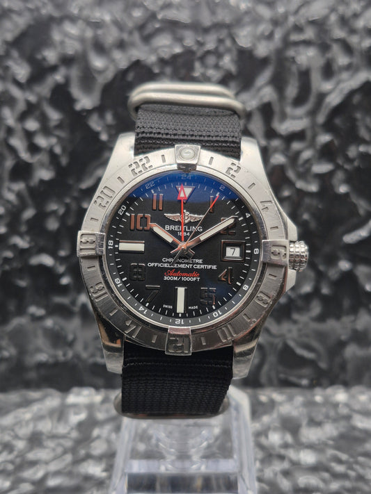 Breitling Avenger ll GMT Ref. A32390 Automatic Chronometre