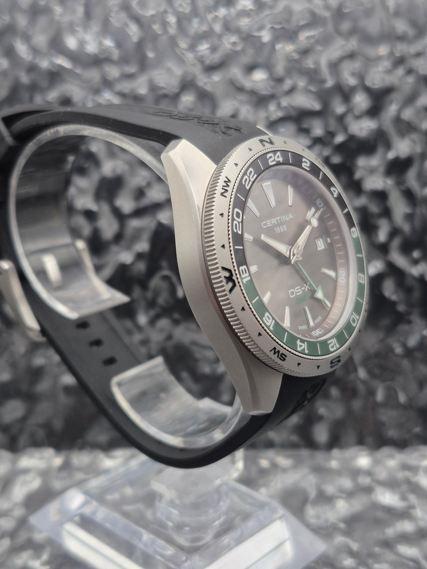 Certina DS-X GMT Ref. C047452A Full Set Quartz Green Bezel - As New! - Red Robin Watches