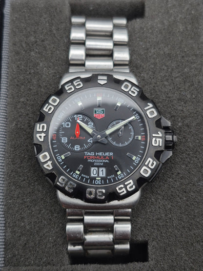 TAG Heuer Formula 1 Alarm Big Date - Ref. WAH111A Quartz Vintage 41mm - Red Robin Watches