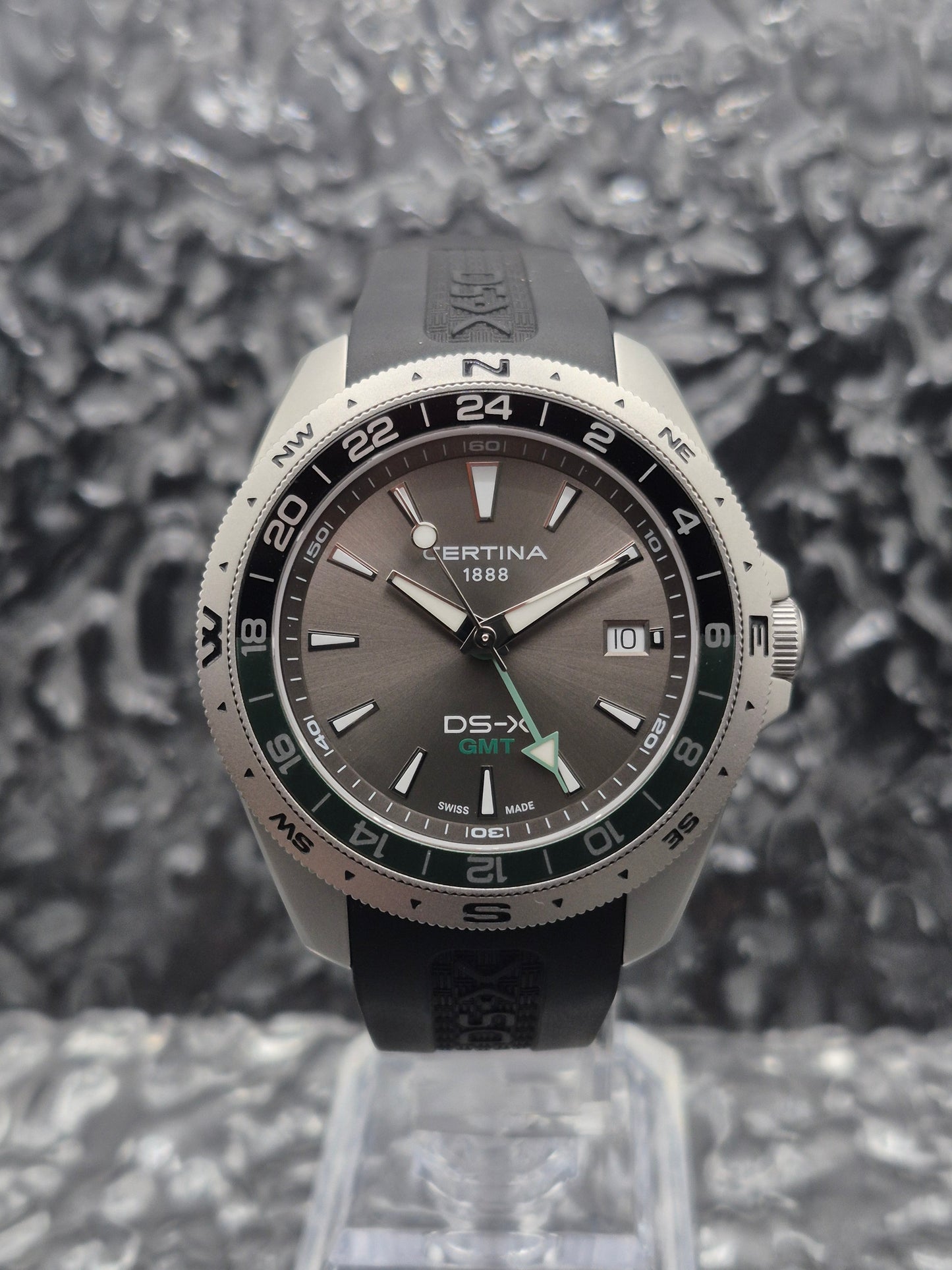 Certina DS-X GMT Ref. C047452A Full Set Quartz Green Bezel - As New! - Red Robin Watches