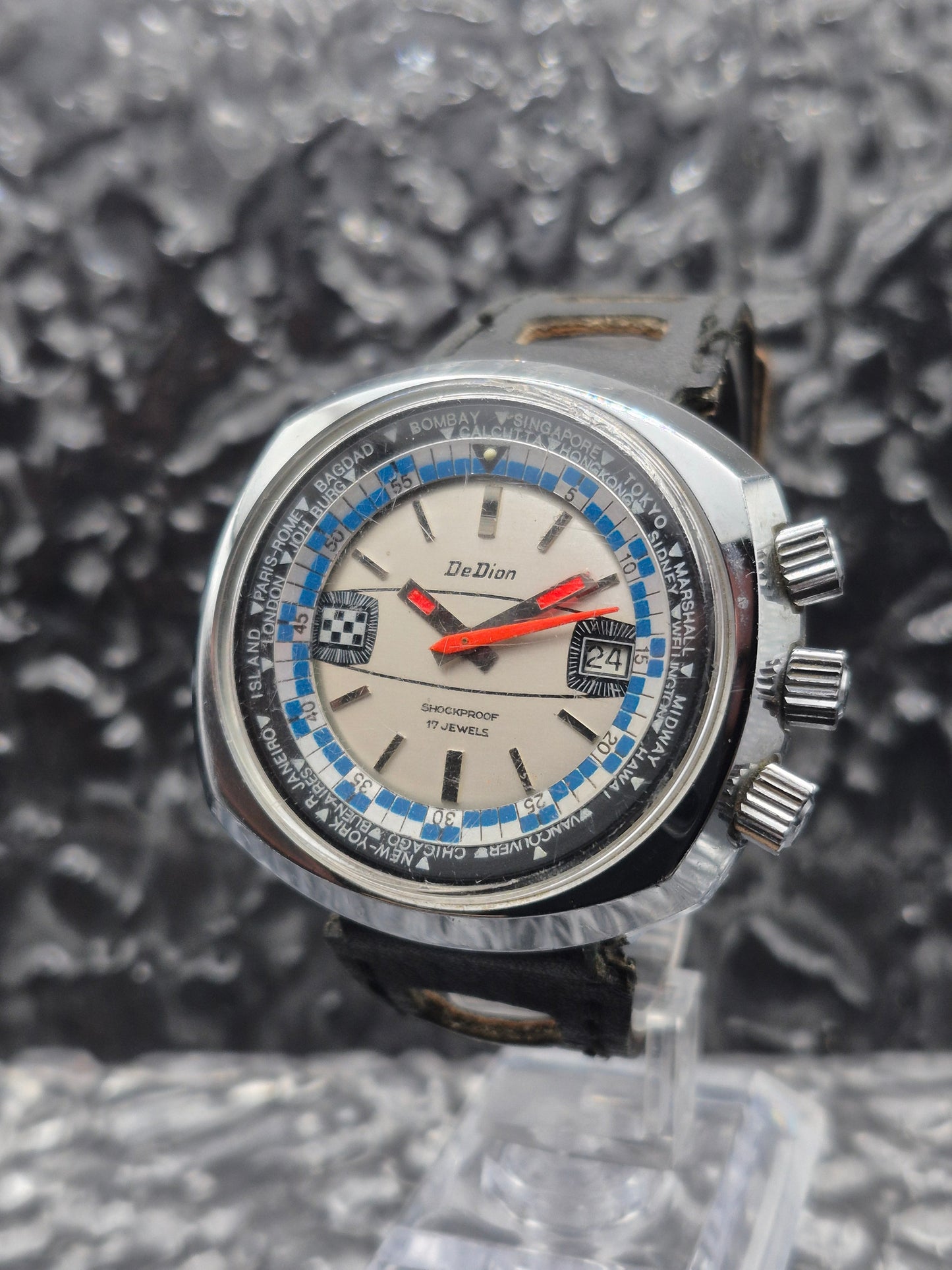 DeDion World Timer Manual Wound Date Rotating Inner Bezel - Red Robin Watches