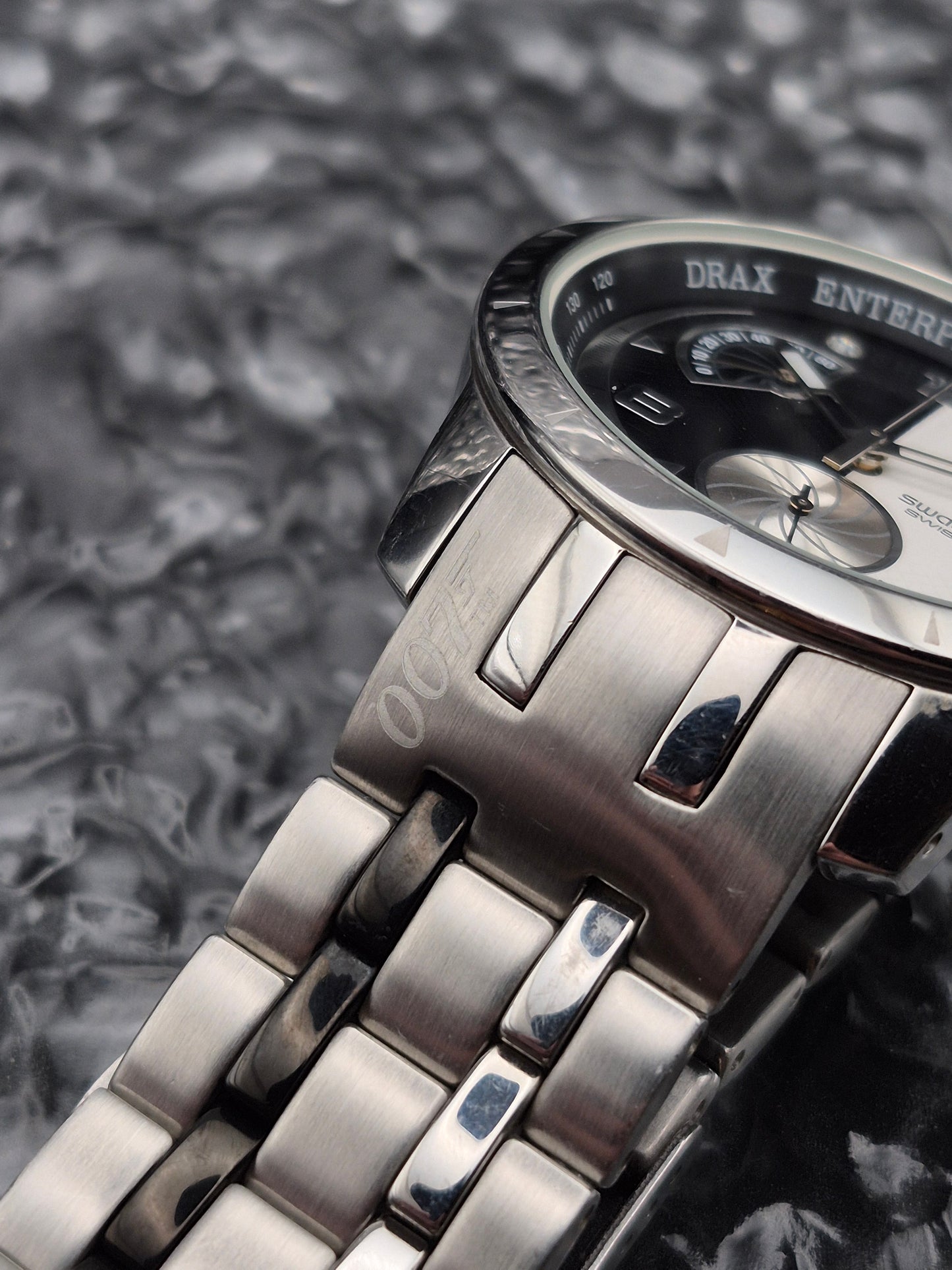 Swatch James Bond Special Hugo Drax Moonraker Ref. YRS410G Chronograph