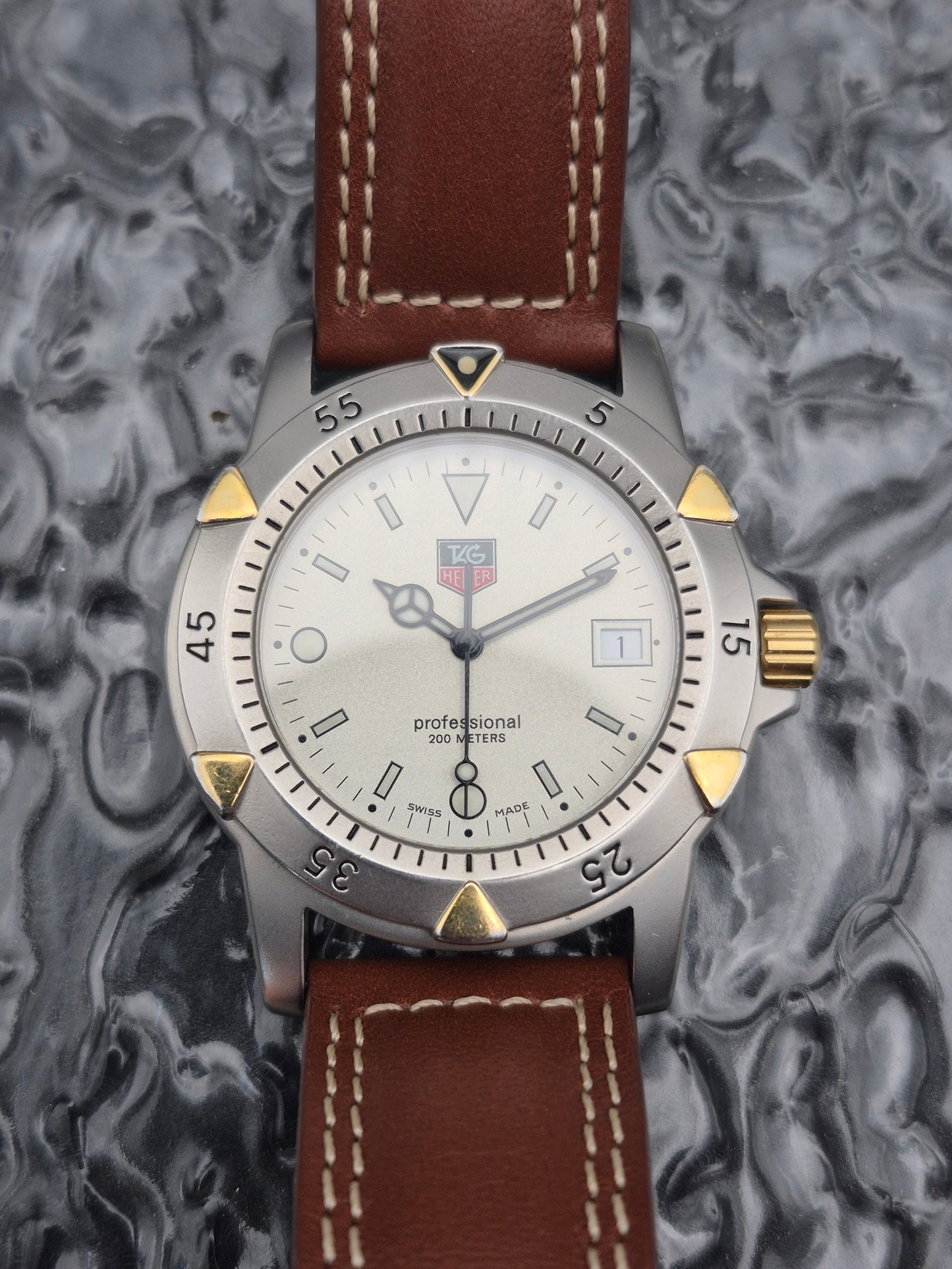 TAG Heuer Professional 200 Ref. 955.706G - 1990s Vintage Beautiful Condition