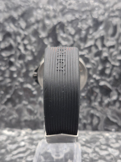 TAG Heuer Formula 1 Quartz Ref. WAH1110 41mm Vintage Original TH Strap - Boxed - Red Robin Watches