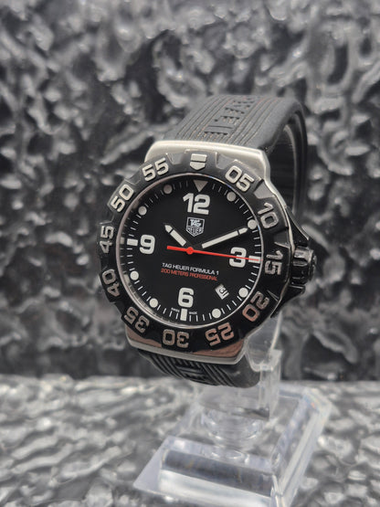 TAG Heuer Formula 1 Quartz Ref. WAH1110 41mm Vintage Original TH Strap - Boxed - Red Robin Watches