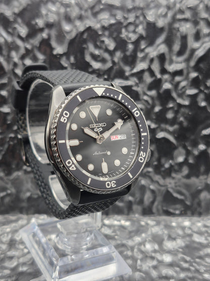 Seiko 5 Sports Ref. SRPD65K1 - 4R36-07G0 Black Case Automatic