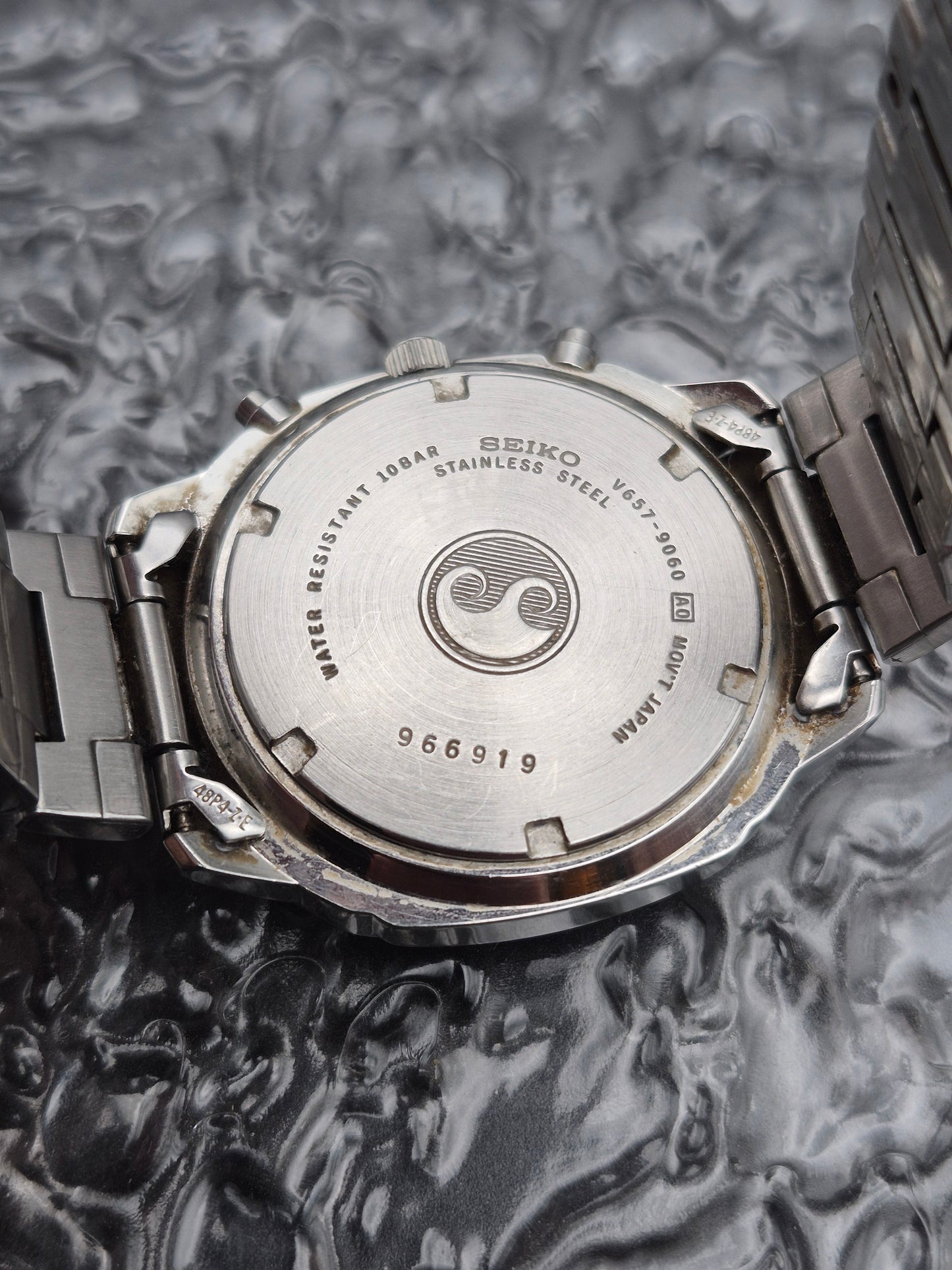 Seiko Quartz Chronograph Ref. V657-9060 Black Dial Men's Vintage