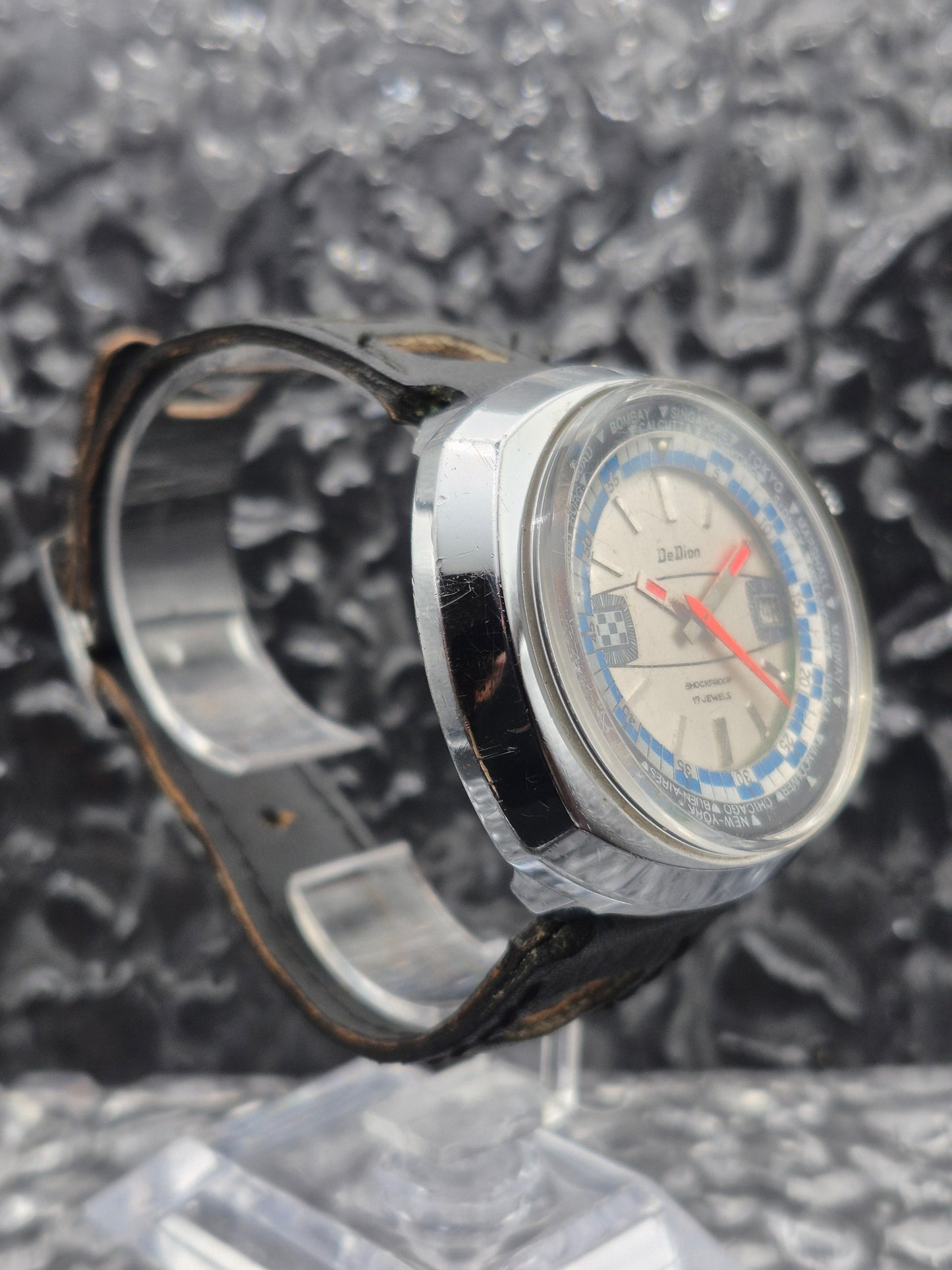 DeDion World Timer Manual Wound Date Rotating Inner Bezel - Red Robin Watches