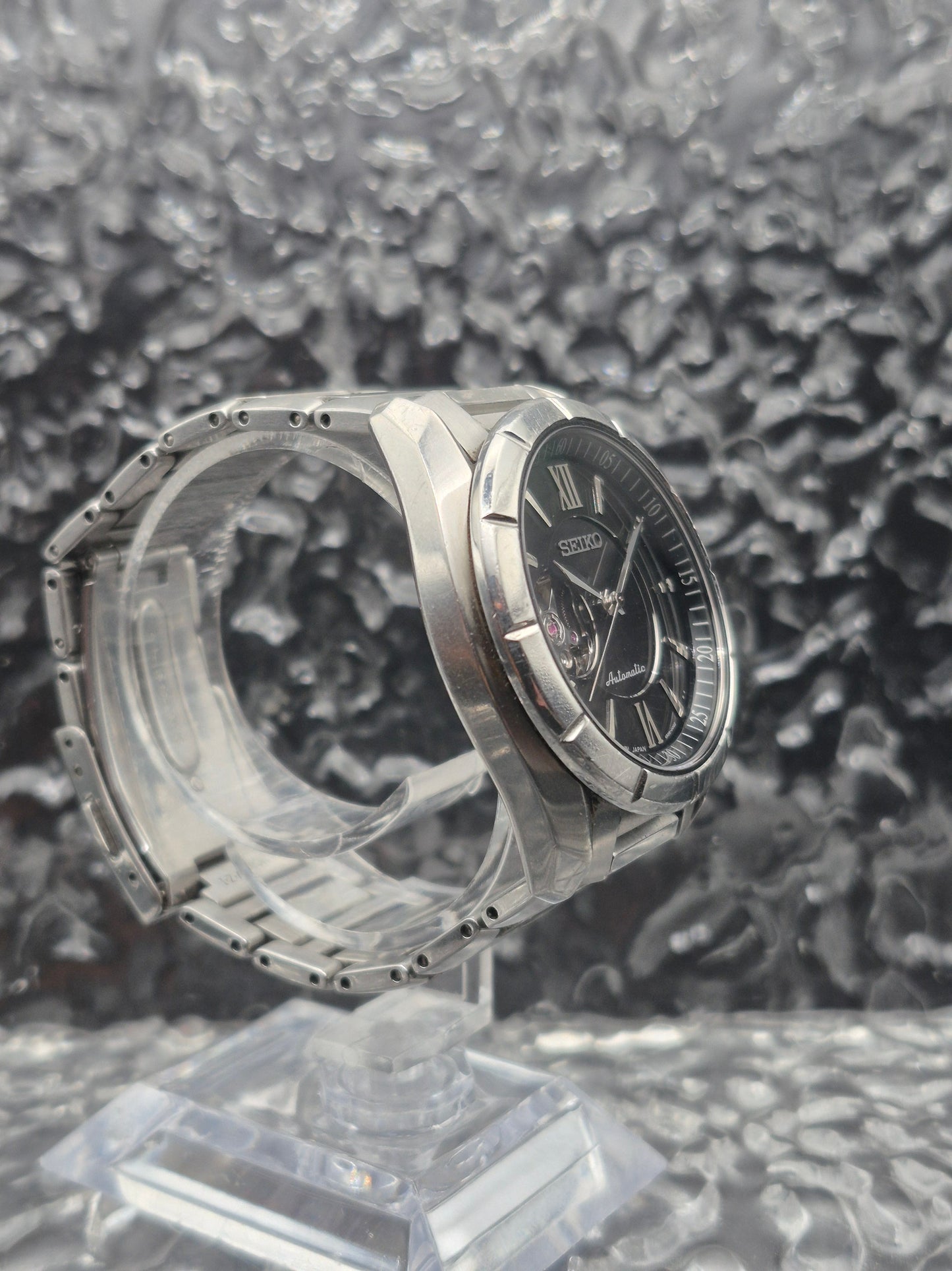 Seiko 'Open Heart' Automatic Ref. 4R38-00F0 Black Dial