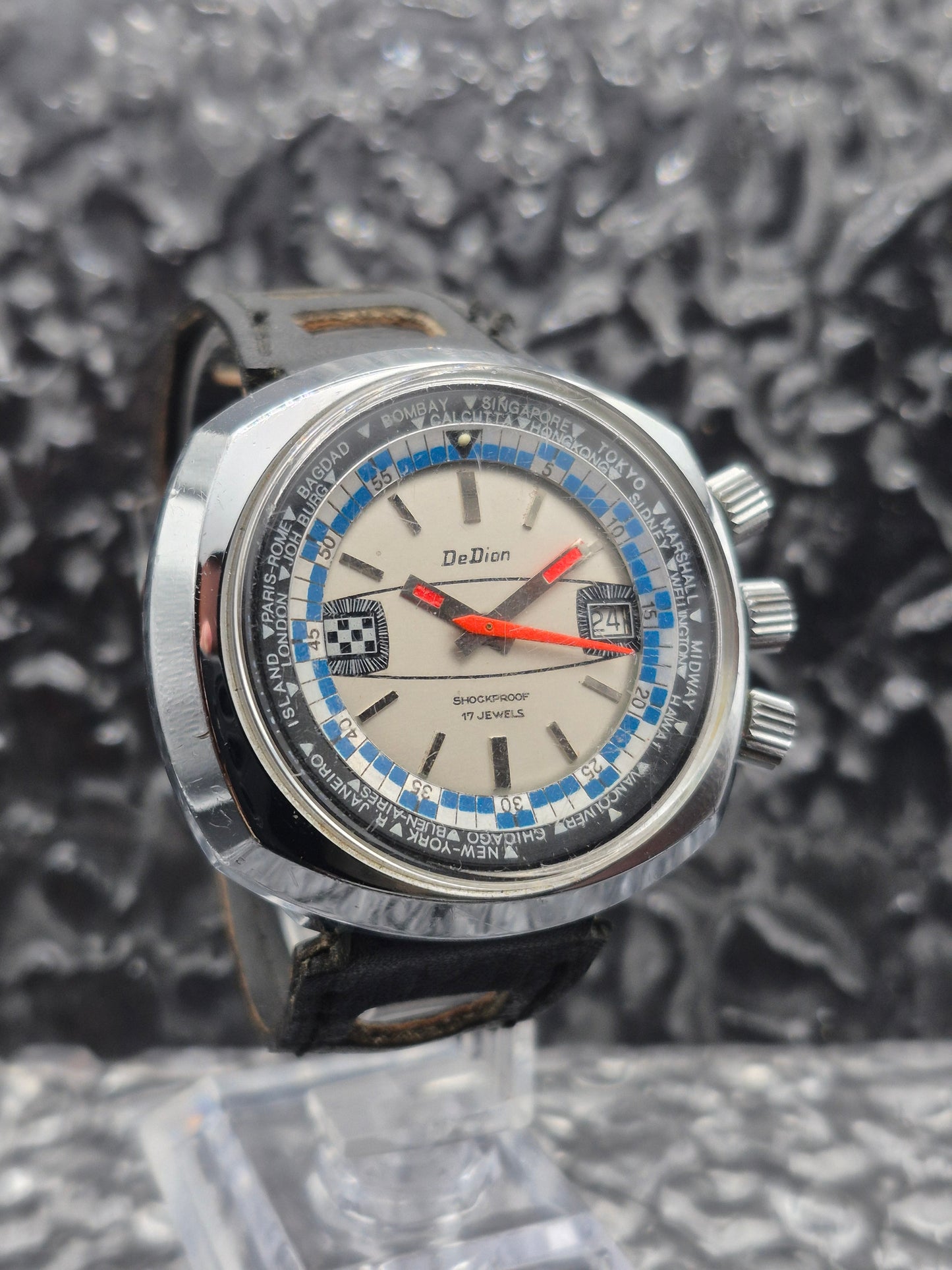 DeDion World Timer Manual Wound Date Rotating Inner Bezel - Red Robin Watches