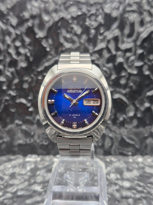 Seiko 5 Actus Automatic Ref. 7019-7350 Facet Crystal Kanji Day Date - Red Robin Watches