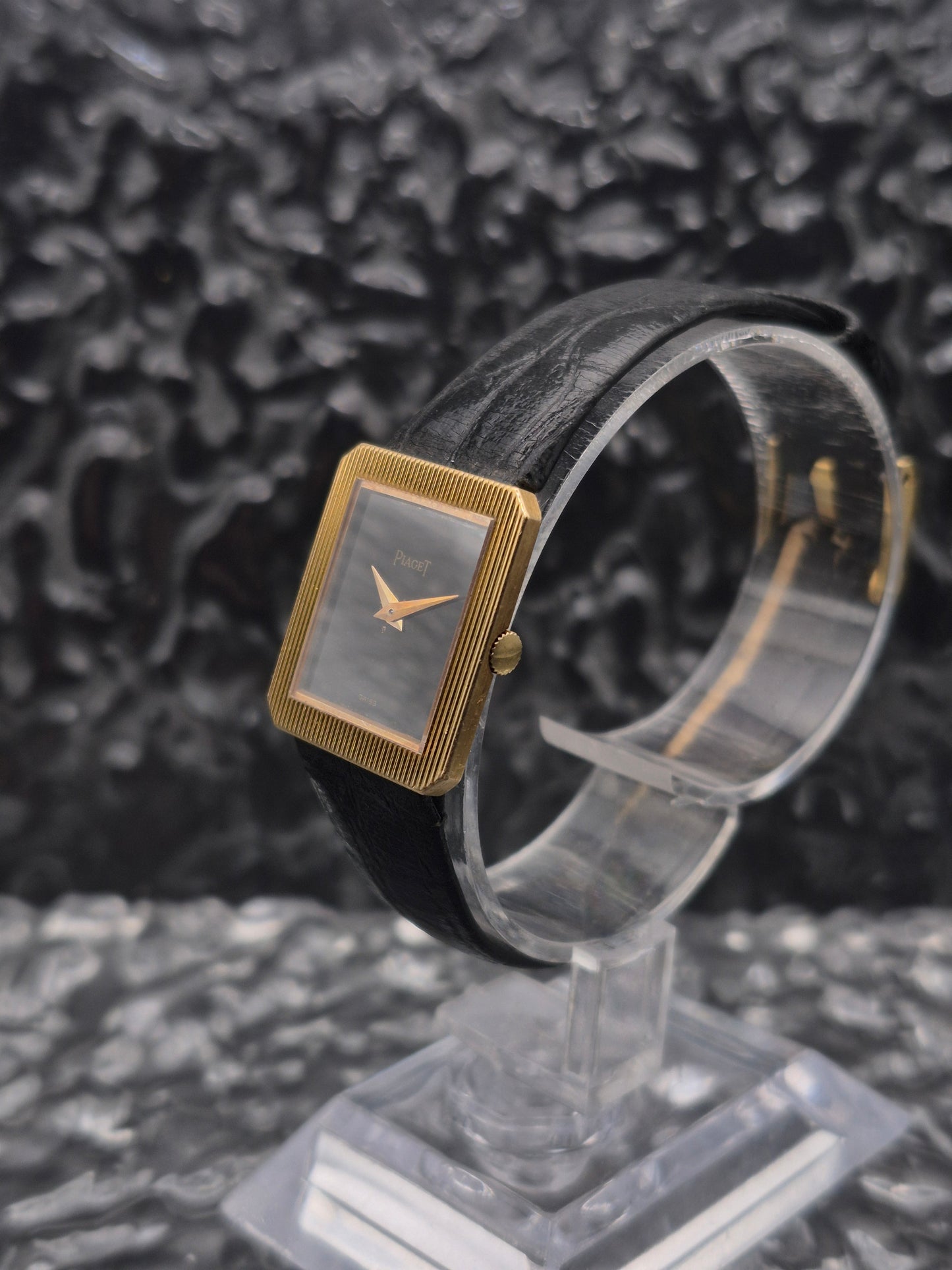 Piaget Protocole Onyx Black Dial Ref. 4154 Solid Gold - Original Buckle - Red Robin Watches